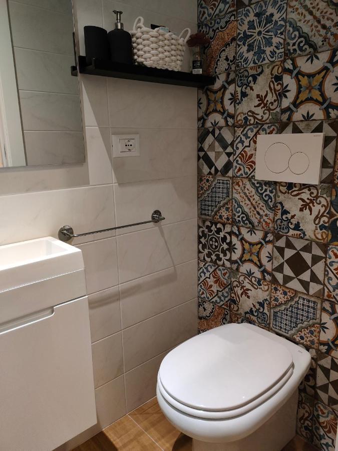Volta 8 Rooms Τεργέστη Εξωτερικό φωτογραφία